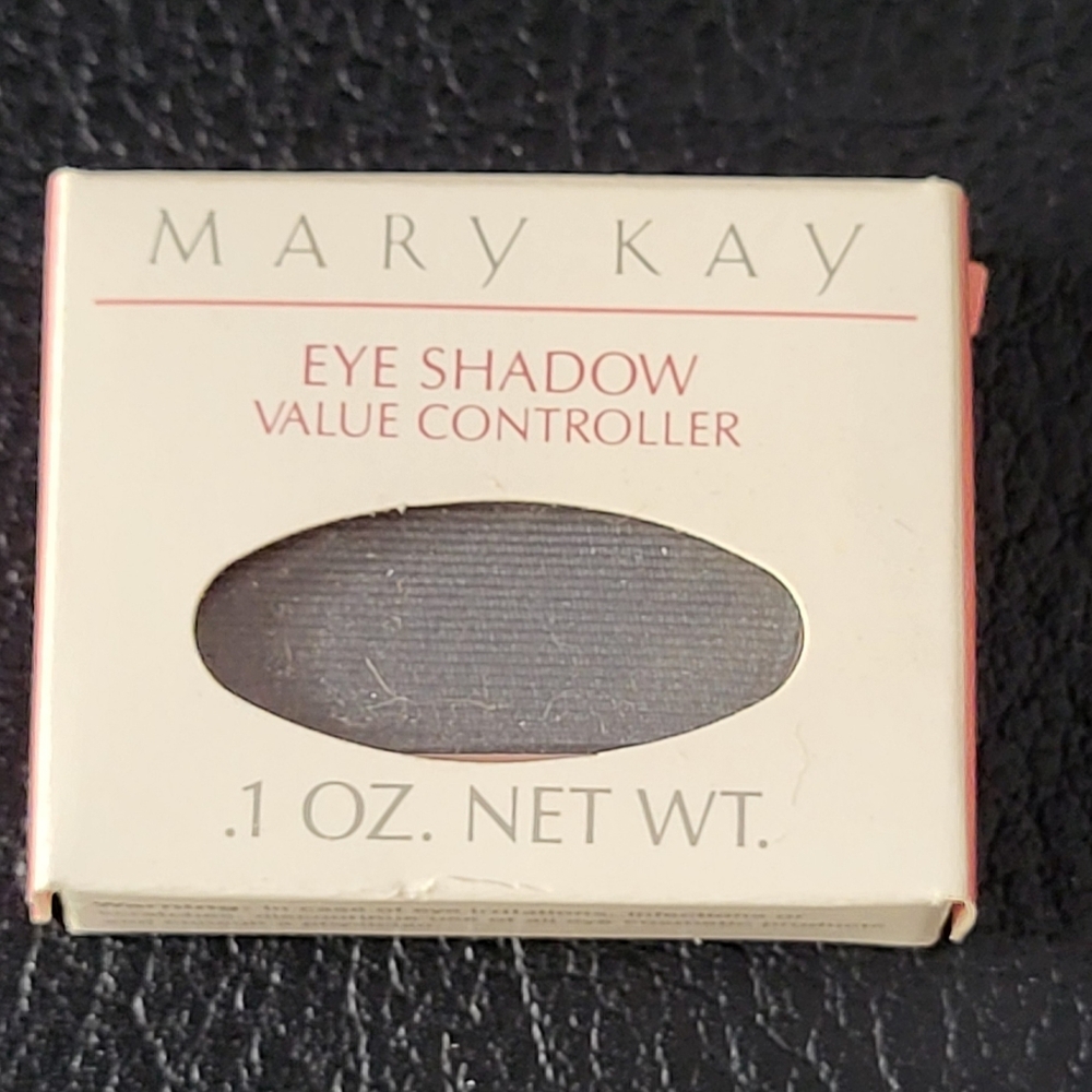 NIB Vintage Mary Kay Eye Shadow Color: Black Onyx 0013 .1 oz Apply Wet or Dry